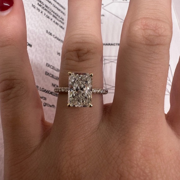 3.06 carat f vs1 radiant cut diamond engagement ring - Picture 11 of 12